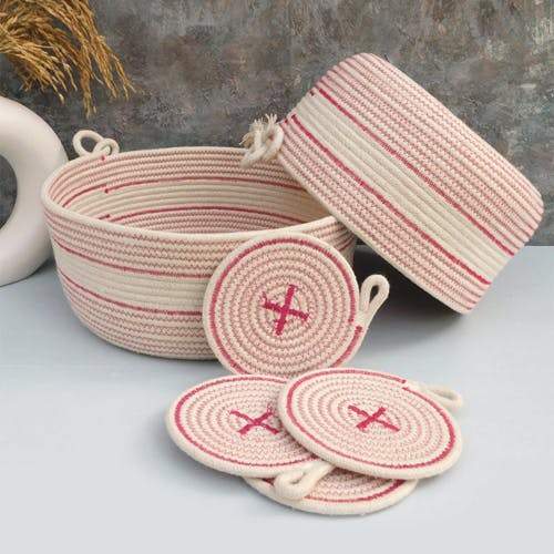 Baskets & Organizers