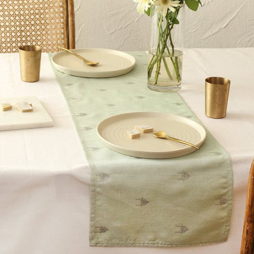 Table Linen & Accessories