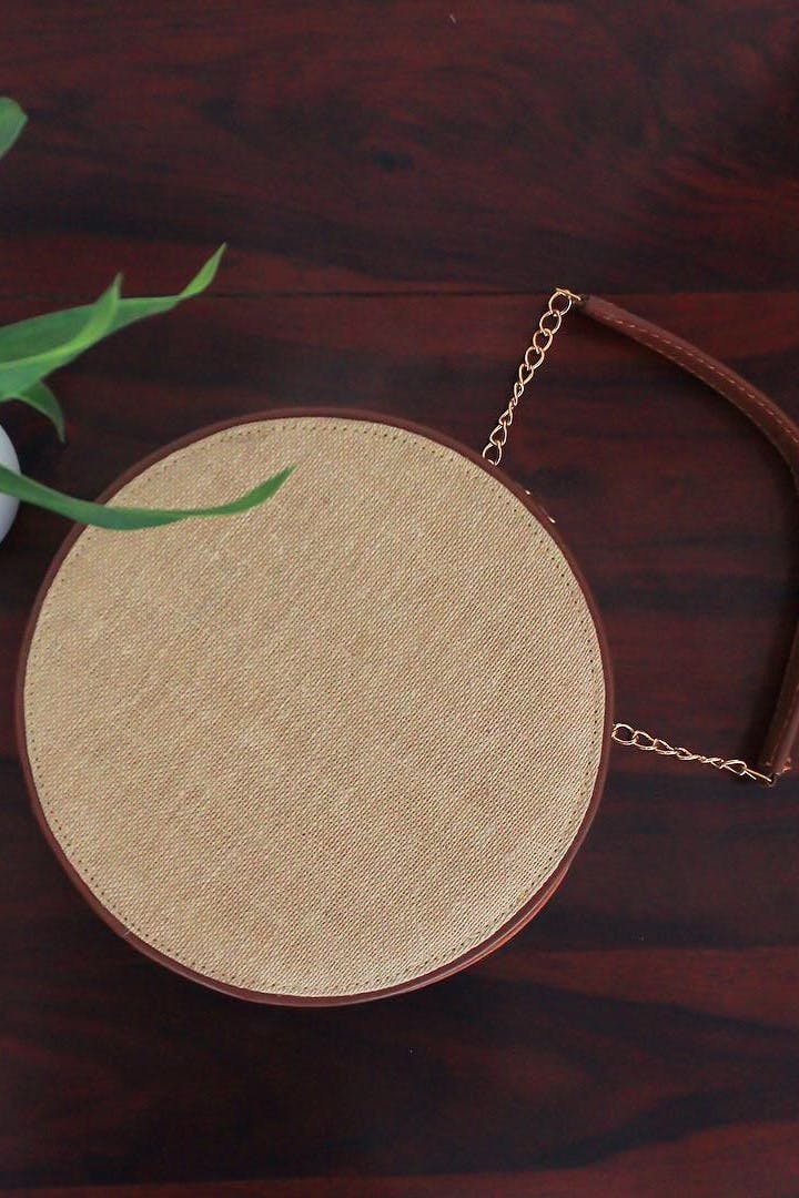 round sling bag